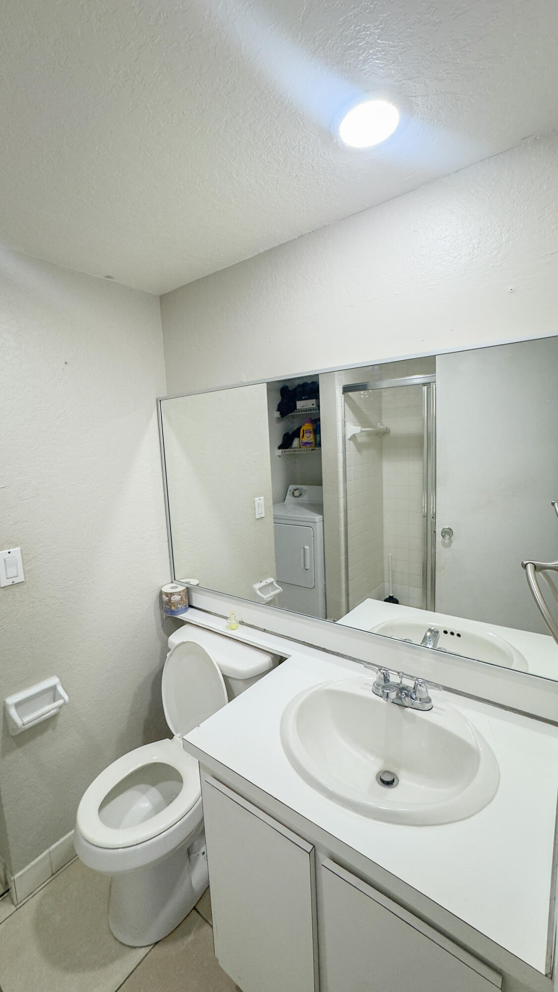 407 Arabian Road Palm Springs, FL 33461 - Photo 2 of 19 IMG_1343-2