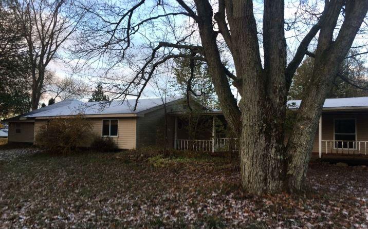 2245 Oberlin Road Gladwin, MI 48624 - Photo 1 of 8 1