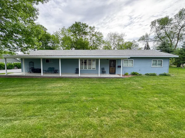 $259,900 | 416 East 14th Street, Fergus Falls, MN 56537