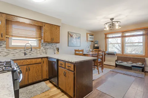 $679,000 | 314 North Cedar Avenue, Wood Dale, IL 60191