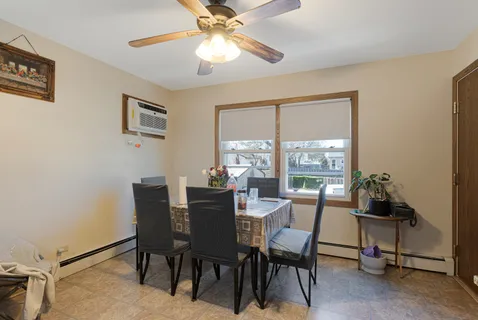 $679,000 | 314 North Cedar Avenue, Wood Dale, IL 60191