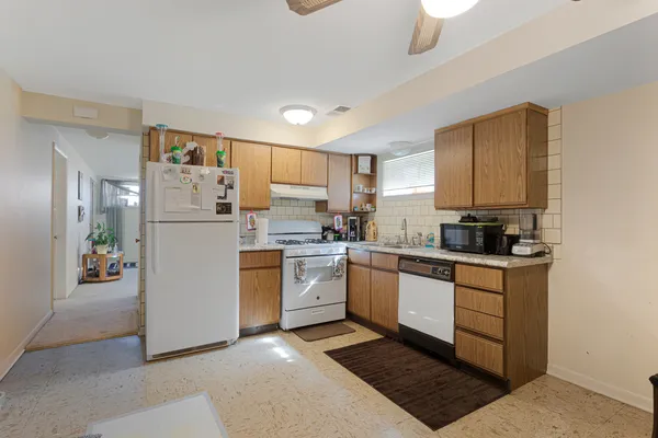 $679,000 | 314 North Cedar Avenue, Wood Dale, IL 60191