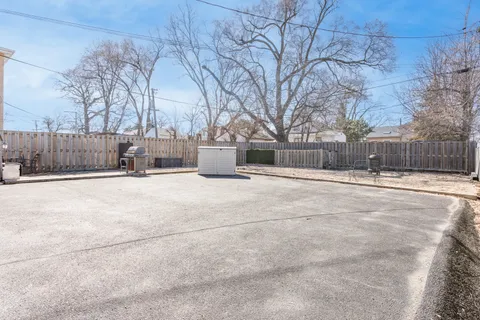 $679,000 | 314 North Cedar Avenue, Wood Dale, IL 60191