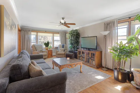 $679,000 | 314 North Cedar Avenue, Wood Dale, IL 60191