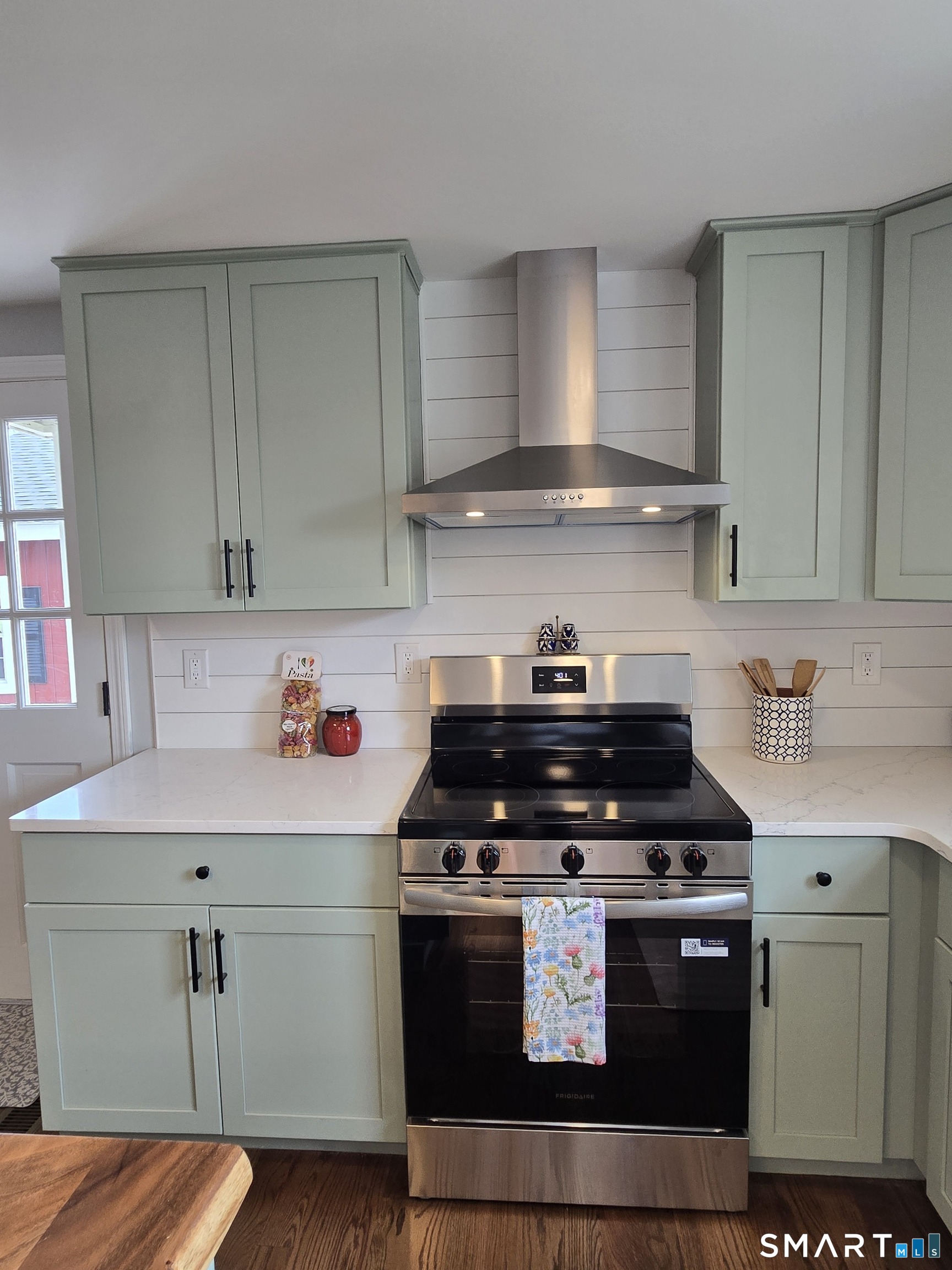 254 Jobs Hill Road Ellington, CT 06029 - Photo 8 of 26