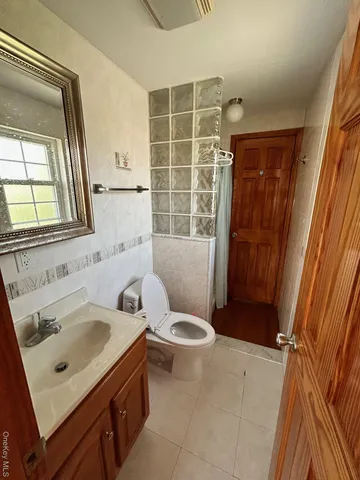 $3,650 | 53-11 193rd Street, Unit 2 | Auburndale