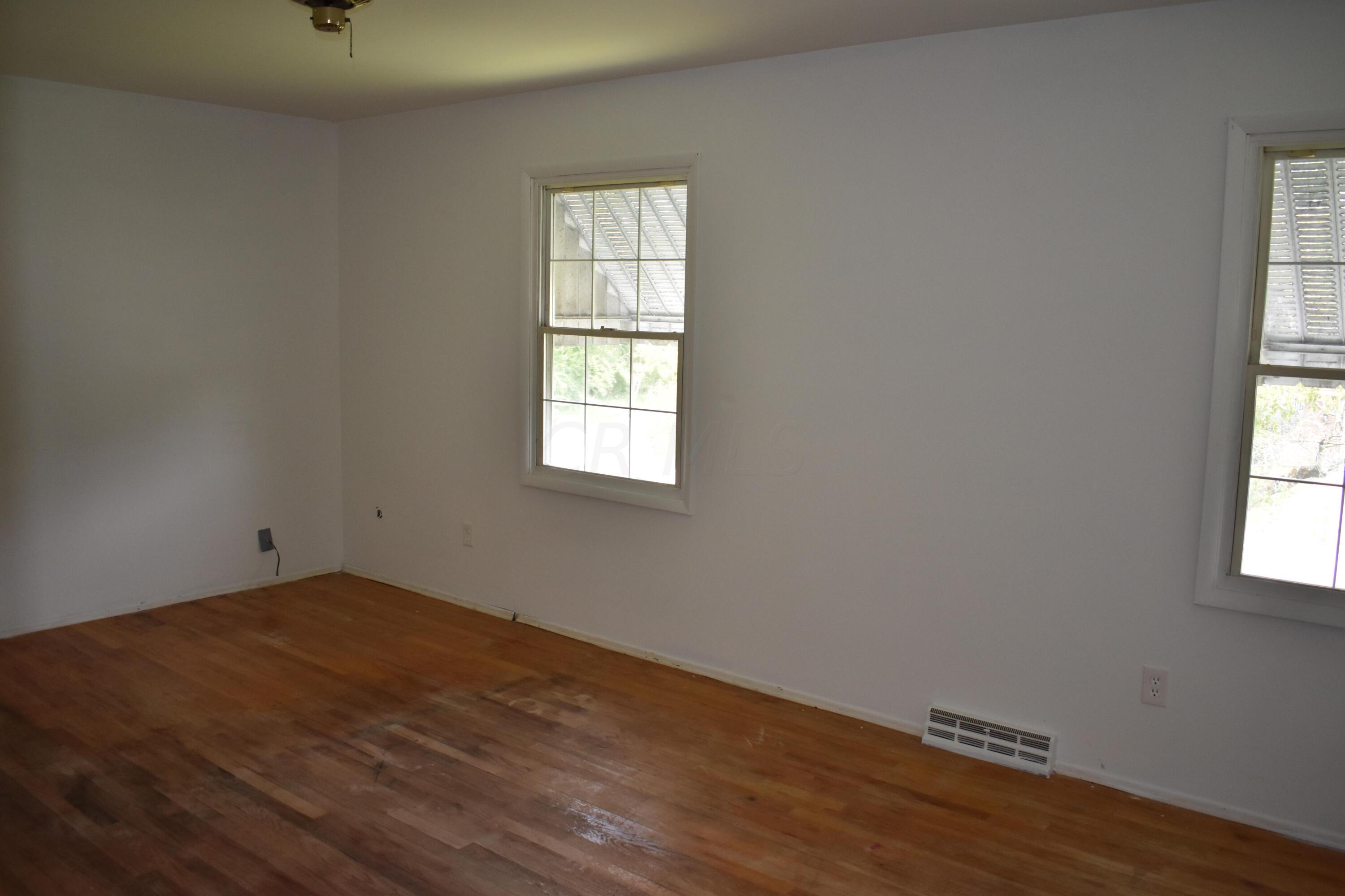 1375 Bonnie Ridge Road Columbus, OH 43228 - Photo 19 of 27