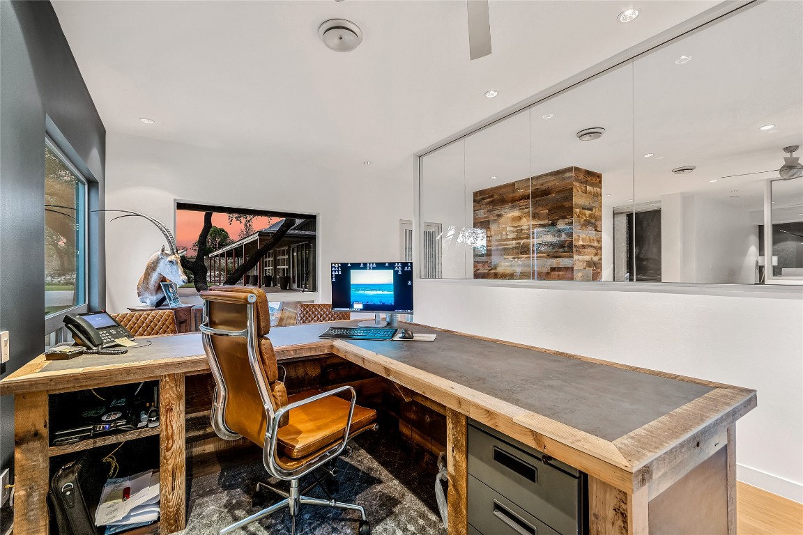 2606 Ranch Road 620 North Austin, TX 78734 - Photo 11 of 28 a work place with table and chairs