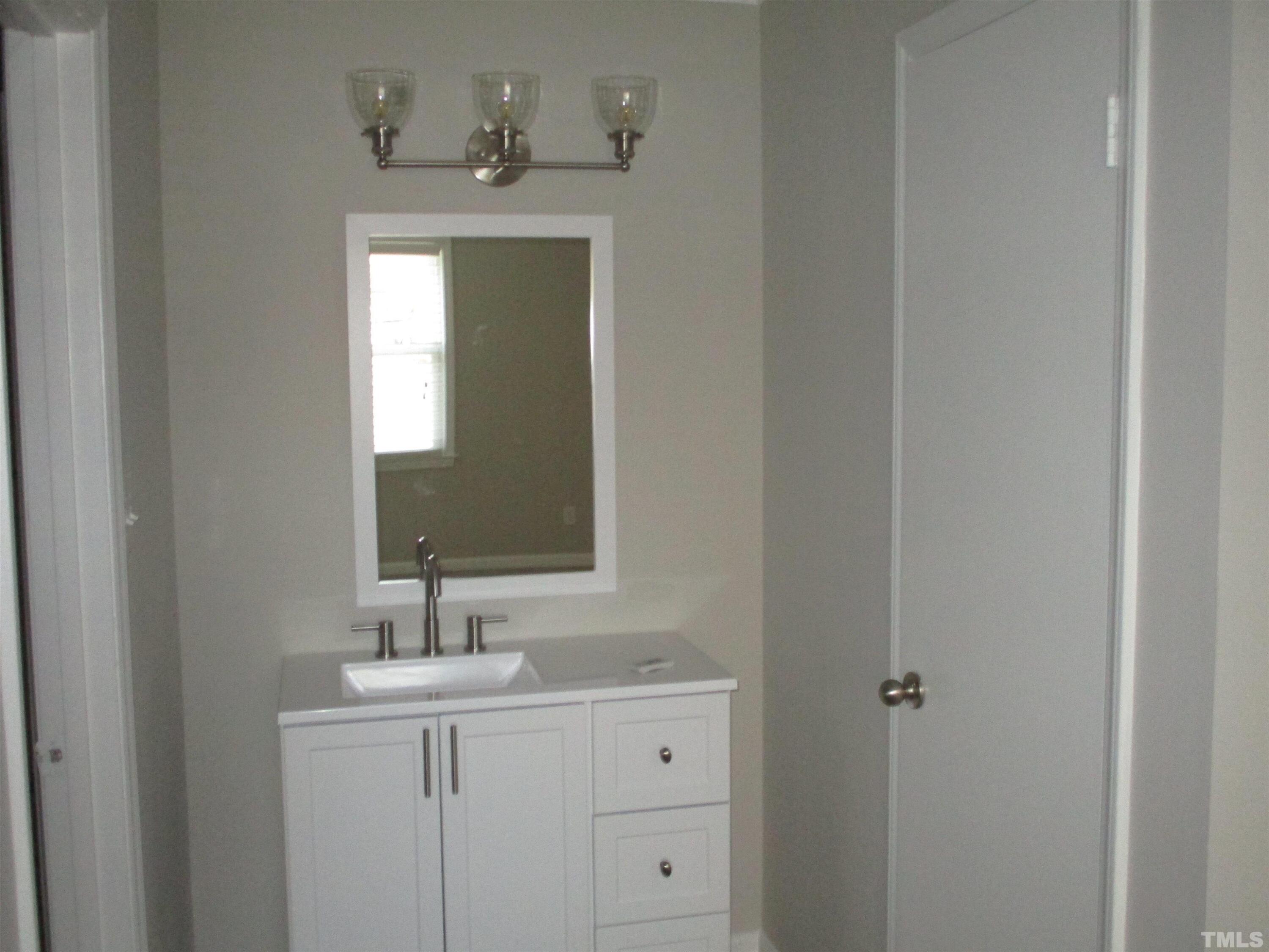 6435 New Market Way Raleigh, NC 27615 - Photo 9 of 17 Photo #9