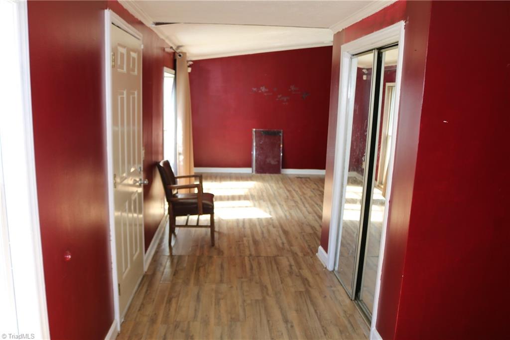 1116 Kentmere Road Greensboro, NC 27406 - Photo 28 of 42