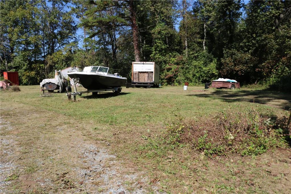 1116 Kentmere Road Greensboro, NC 27406 - Photo 37 of 42