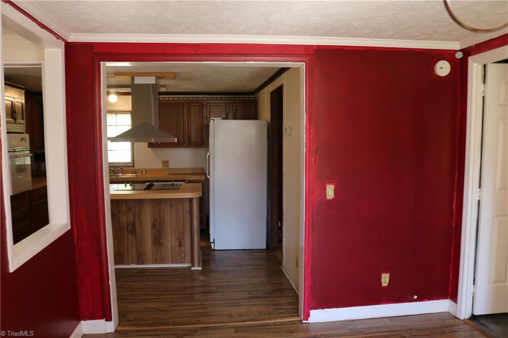 1116 Kentmere Road Greensboro, NC 27406 - Photo 6 of 42