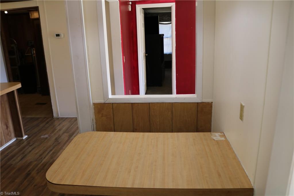 1116 Kentmere Road Greensboro, NC 27406 - Photo 9 of 42