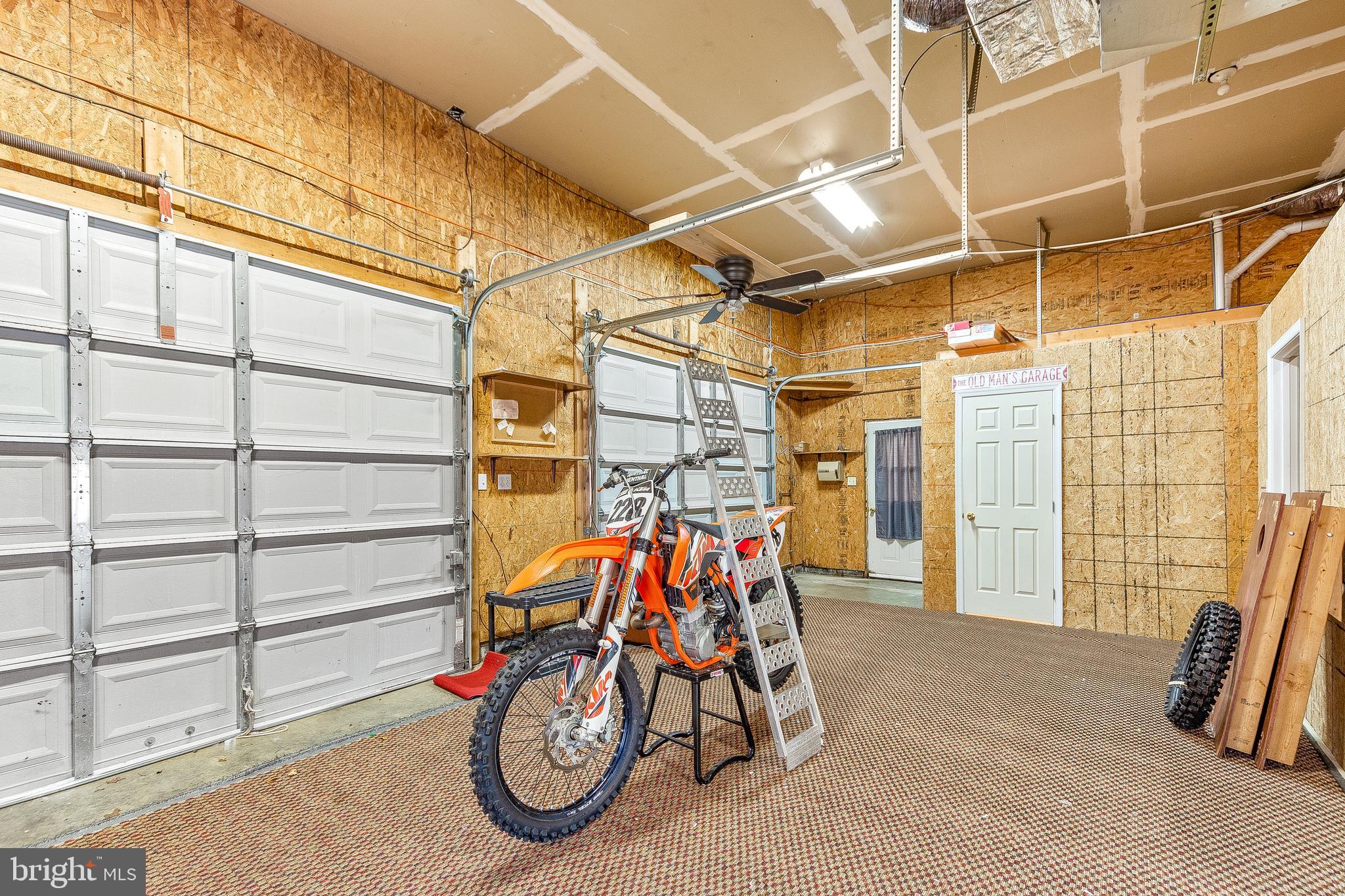 2135 Oak Road Port Republic, MD 20676 - Photo 20 of 32 Attached Garage Area