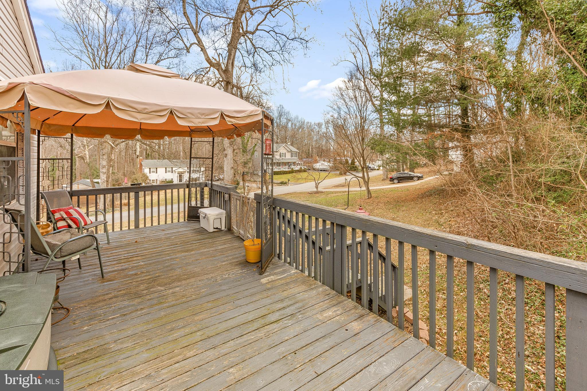 2135 Oak Road Port Republic, MD 20676 - Photo 5 of 32 Great sized deck for entertaining