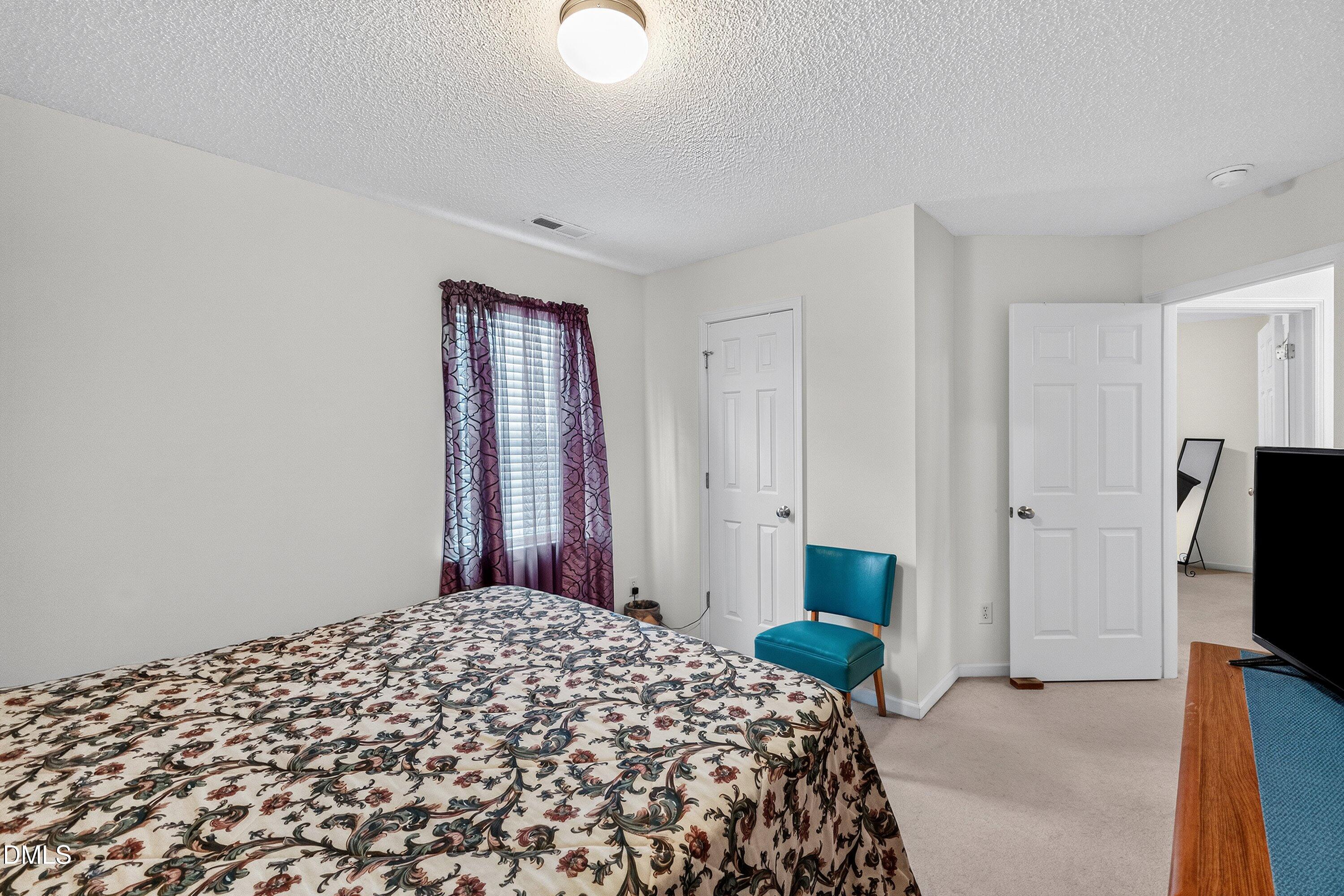 5214 Interlock Drive Raleigh, NC 27610 - Photo 31 of 36 33-5214 Interlock Dr_5074