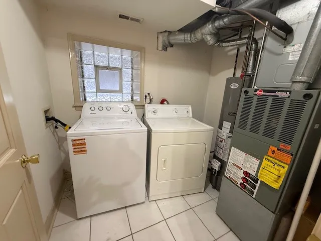 $1,550 | 827 North Wood Street, Unit G, Chicago, IL 60622