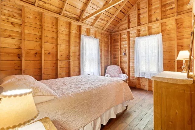 $325,000 | 207 Pleasant Point Road, Cushing, ME 04563