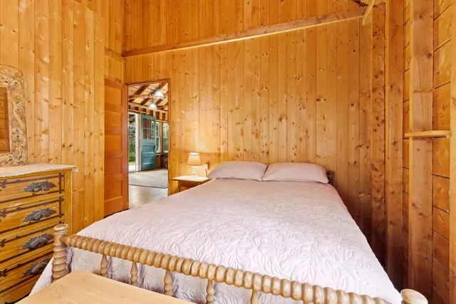 $325,000 | 207 Pleasant Point Road, Cushing, ME 04563