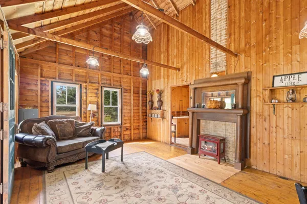 $325,000 | 207 Pleasant Point Road, Cushing, ME 04563