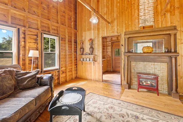 $325,000 | 207 Pleasant Point Road, Cushing, ME 04563