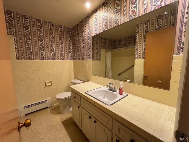 $187,900 | 4704 Barrington Drive, Fort Wayne, IN 46806