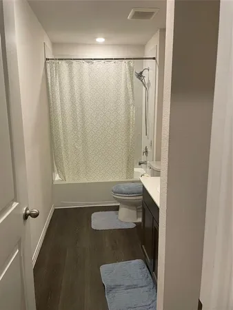 $2,550 | 468 Unbridled Road, Waxahachie, TX 75165