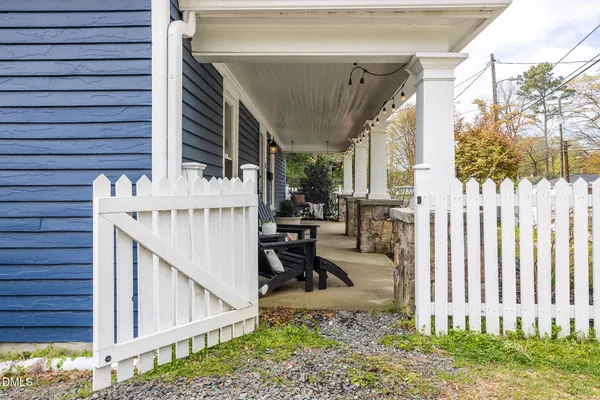 $619,000 | 2203 Chapel Hill Road, Durham, NC 27707