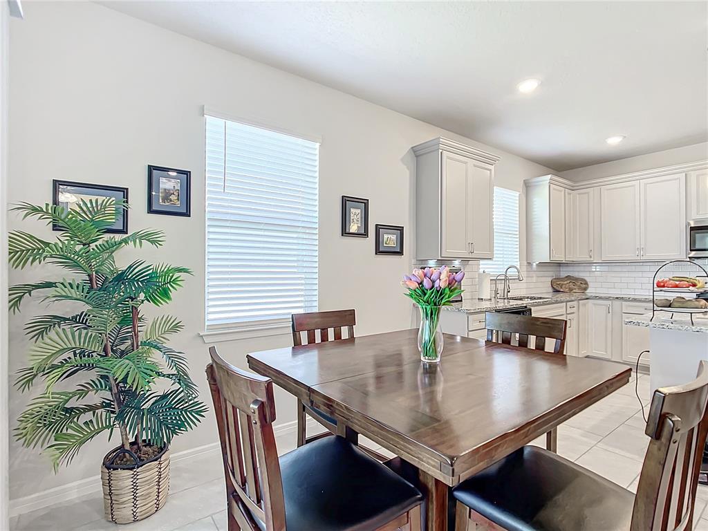 9474 Southwest 52nd Street Ocala, FL 34481 - Photo 6 of 49