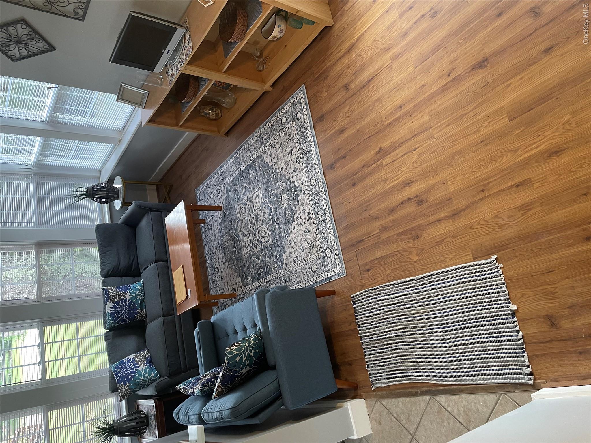 92 Stein Road, Unit 4 Pine Bush, NY 12566 - Photo 6 of 9 note nice windows and light