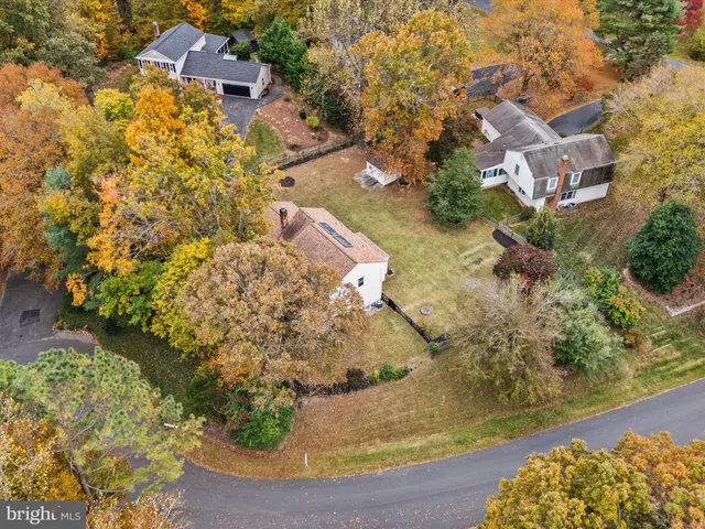 $919,000 | 12133 Queens Brigade Drive, Fairfax, VA 22030