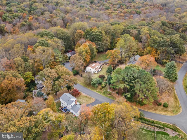 $919,000 | 12133 Queens Brigade Drive, Fairfax, VA 22030