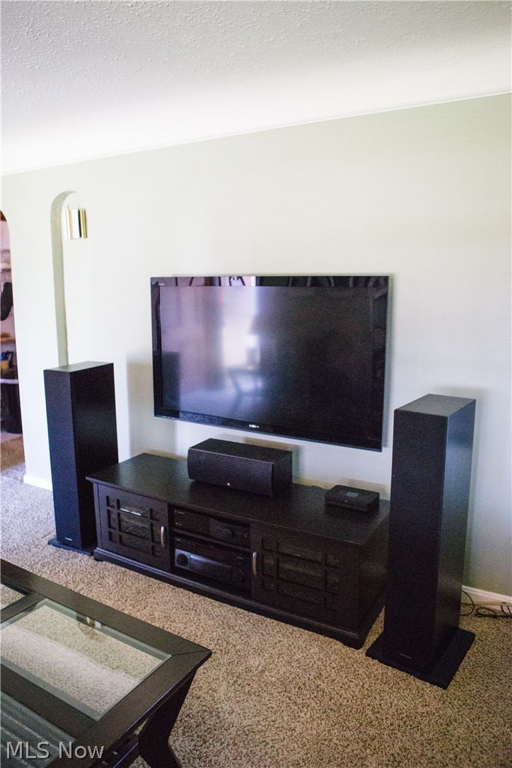 6703 Ackley Road Parma, OH 44129 - Photo 4 of 9