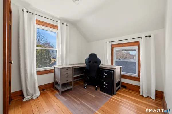 $350,000 | 18 Oak Street, Plymouth, CT 06786