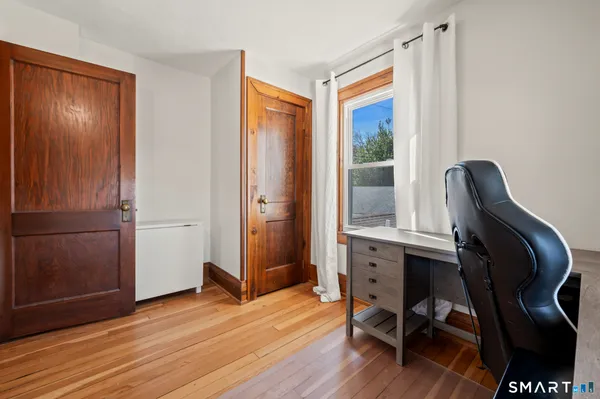 $350,000 | 18 Oak Street, Plymouth, CT 06786