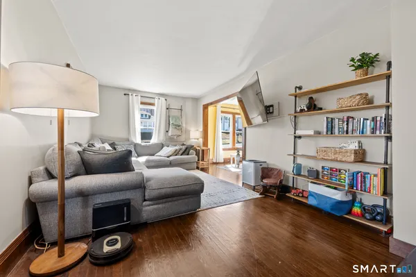 $350,000 | 18 Oak Street, Plymouth, CT 06786