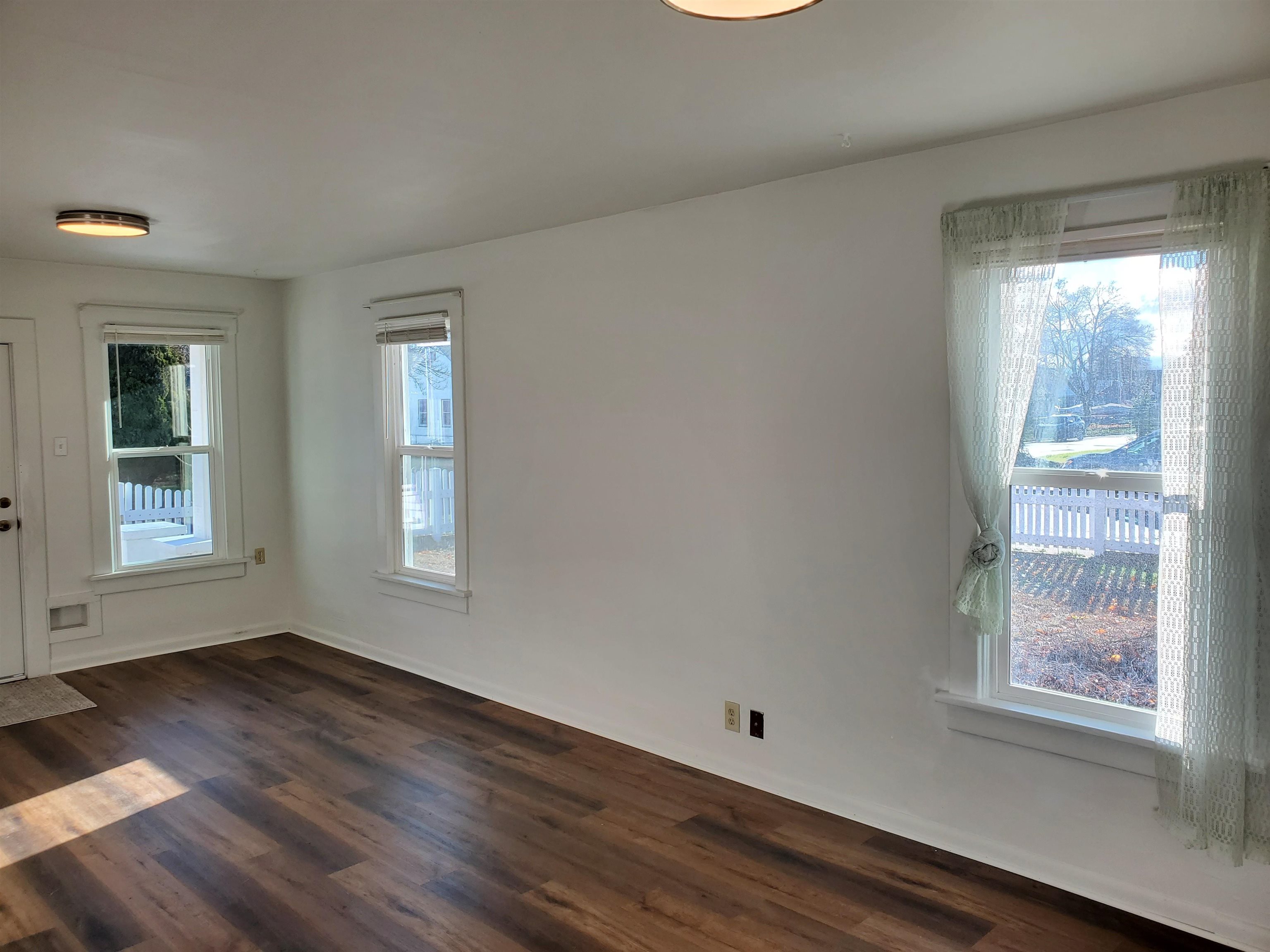 4203 North Napa Street Spokane, WA 99207 - Photo 18 of 33