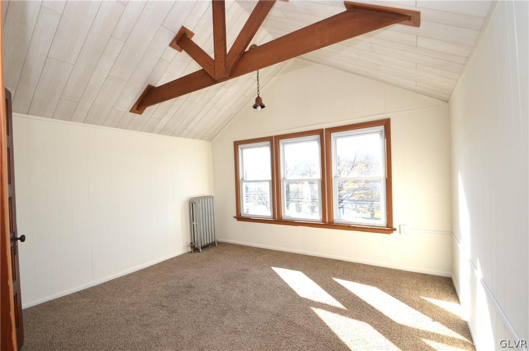 5724 Sullivan Trail Nazareth, PA 18064 - Photo 15 of 31