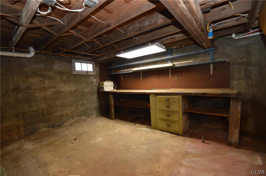 5724 Sullivan Trail Nazareth, PA 18064 - Photo 20 of 31