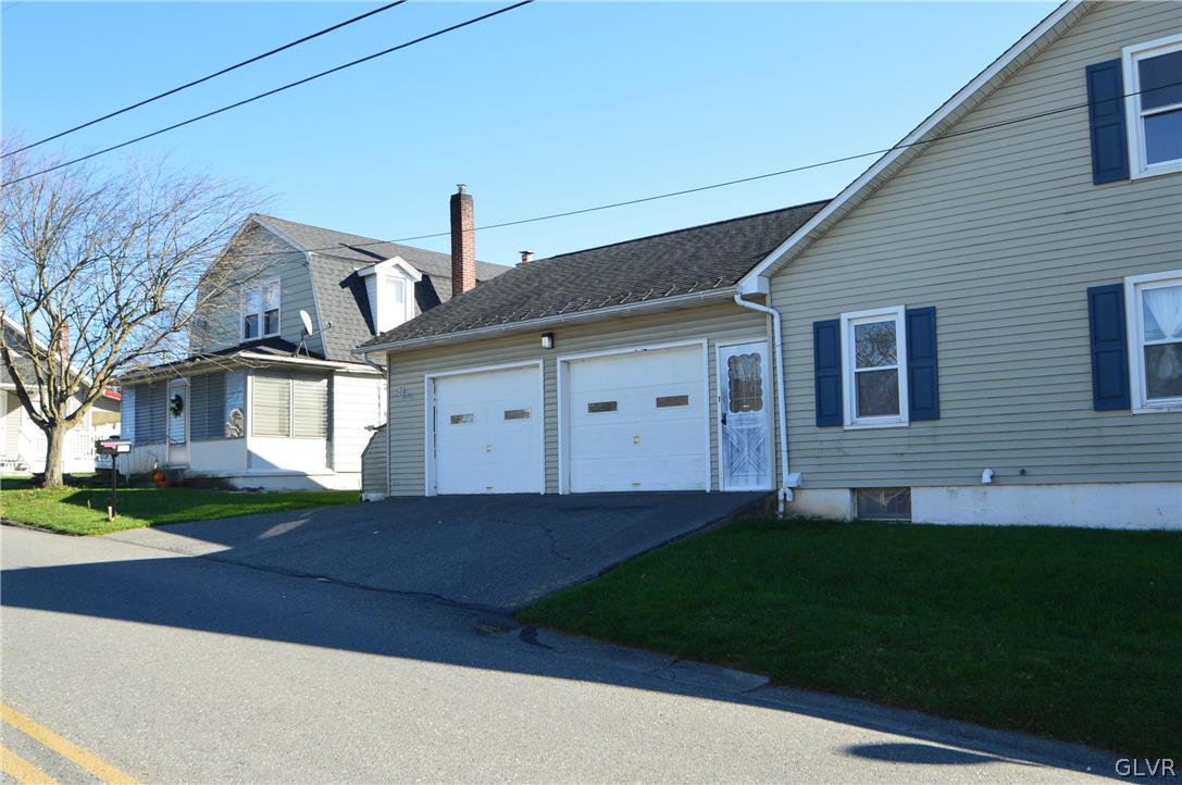 5724 Sullivan Trail Nazareth, PA 18064 - Photo 25 of 31