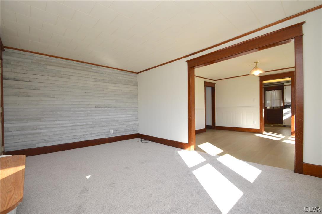 5724 Sullivan Trail Nazareth, PA 18064 - Photo 5 of 31