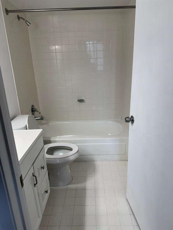 850 North Miami Avenue, Unit W703 Miami, FL 33136 - Photo 24 of 38 a bathroom with a sink a toilet and shower