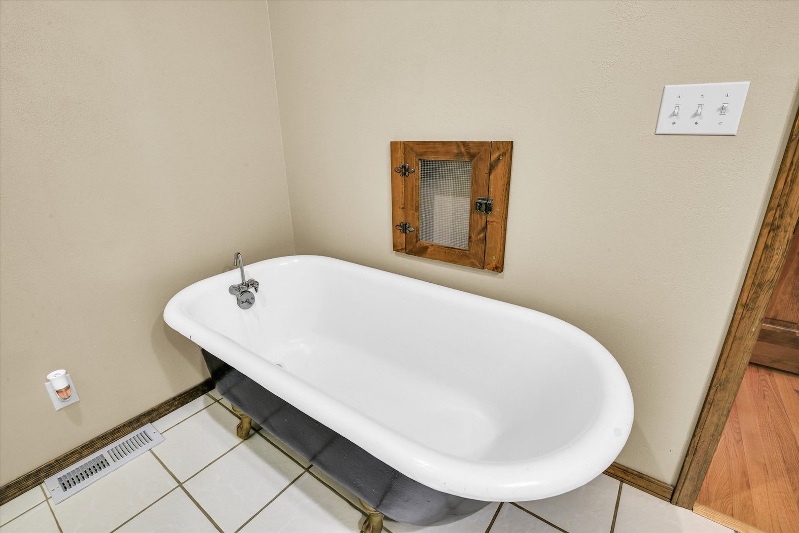 675 East 1950 North Road Monticello, IL 61856 - Photo 29 of 55 Gallery Image 29