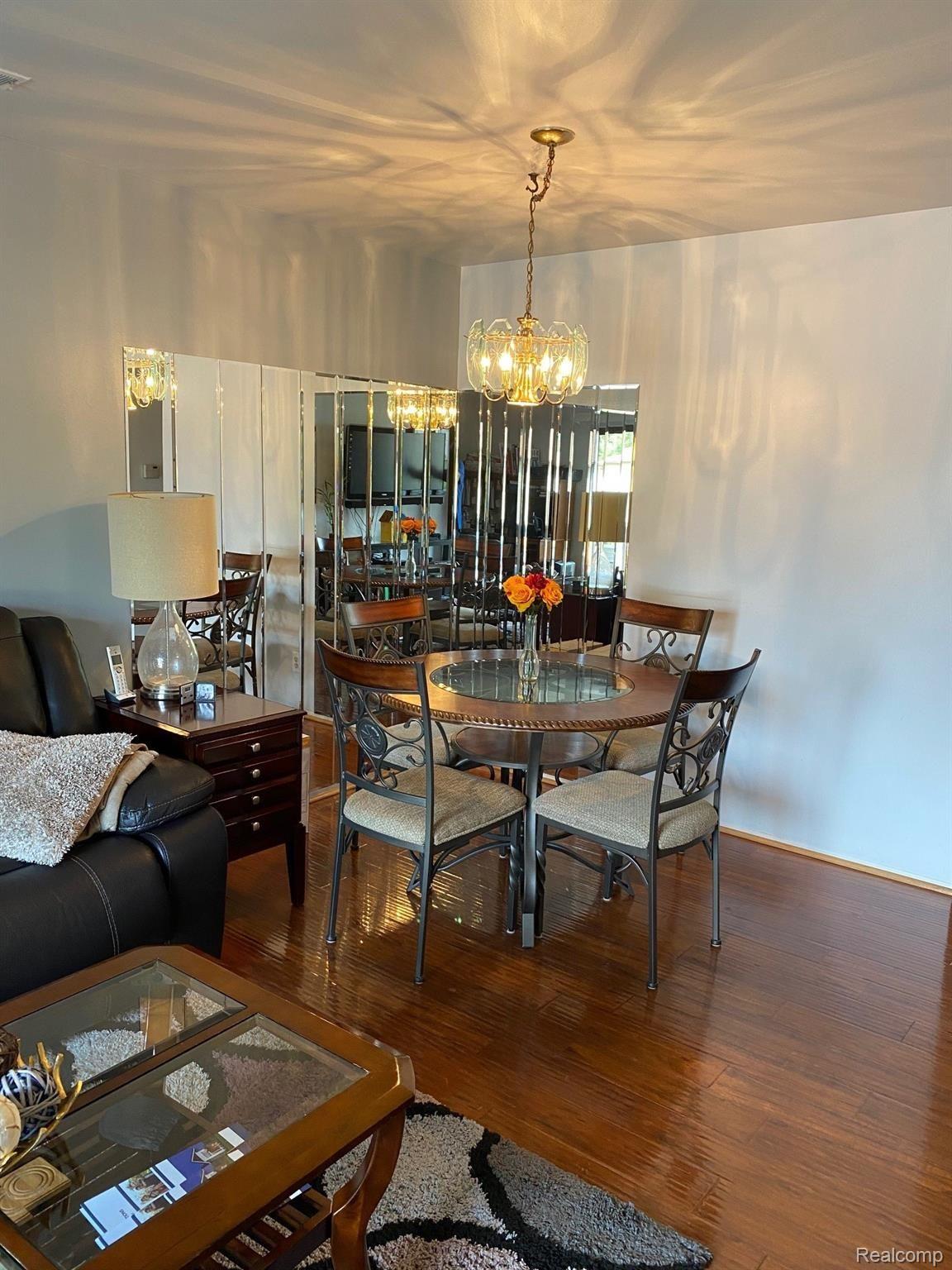 4672 East 10 Mile Road Warren, MI 48091 - Photo 5 of 13 IMG_1283.jpg