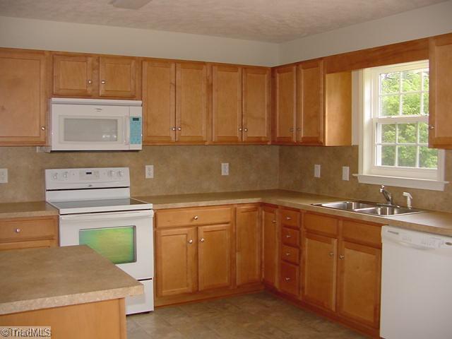 7855 Creedmoor Drive Rural Hall, NC 27045 - Photo 7 of 16 Kitchen.