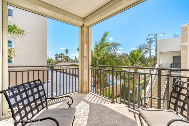 $2,450,000 | 1625 North Hwy A1A, Unit 202, Indialantic, FL 32903