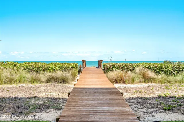 $2,450,000 | 1625 North Hwy A1A, Unit 202, Indialantic, FL 32903