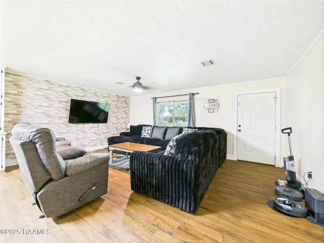 $222,500 | 2497 Old Highway 13, Mamou, LA 70554