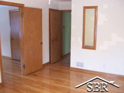 3944 Mack Road Saginaw, MI 48601 - Photo 11 of 23 20390293-10.JPG