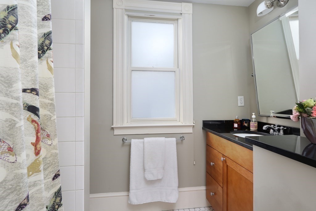 30 Harrison Street Newton, MA 02461 - Photo 11 of 18